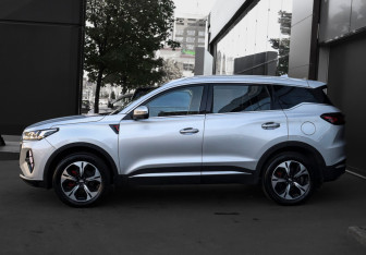 Подержанный автомобиль Chery Tiggo 7 Pro Max 2023 года (8 фото)