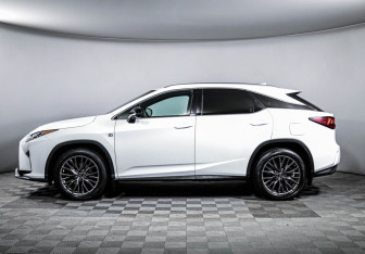 Подержанный автомобиль Lexus RX 2019 года (8 фото)