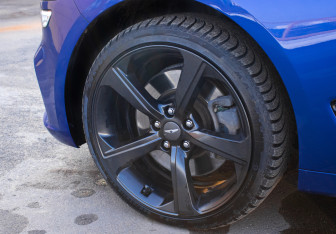 Подержанный автомобиль Genesis G70 2021 года (13 фото)