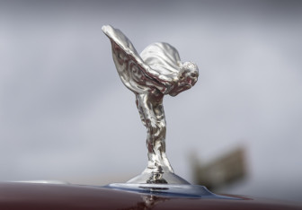 Подержанный автомобиль Rolls-Royce Ghost 2010 года (8 фото)