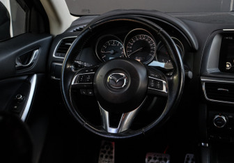 Подержанный автомобиль Mazda CX-5 2015 года (11 фото)