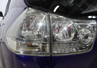 Подержанный автомобиль Lexus RX 2003 года (25 фото)