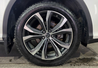 Подержанный автомобиль Lexus RX 2019 года (23 фото)