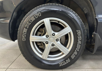 Подержанный автомобиль Hyundai Santa Fe 2009 года (9 фото)