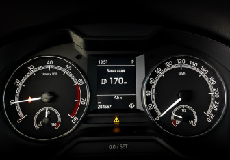 Подержанный автомобиль Skoda Octavia Liftback 2018 года (13 фото)