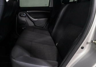 Подержанный автомобиль Renault Duster 2018 года (9 фото)