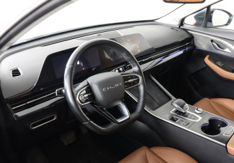 Подержанный автомобиль Omoda C5 2022 года (9 фото)