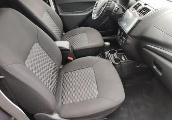 Подержанный автомобиль LADA (ВАЗ) Granta Hatchback 2018 года (9 фото)