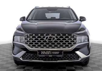 Подержанный автомобиль Hyundai Santa Fe 2023 года (2 фото)