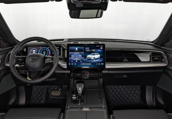 Новый GAC GS8 2025 (10 фото)