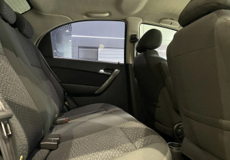 Подержанный автомобиль Chevrolet Aveo Sedan 2007 года (12 фото)