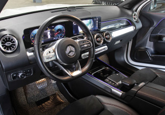 Подержанный автомобиль Mercedes-Benz GLB 2020 года (16 фото)
