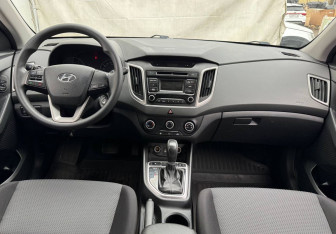 Подержанный автомобиль Hyundai Creta 2017 года (9 фото)