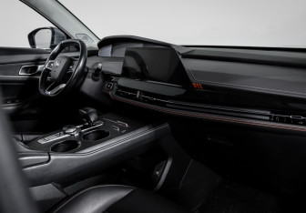 Подержанный автомобиль Changan UNI-K 2023 года (9 фото)