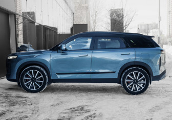 Подержанный автомобиль Jaecoo J7 2023 года (8 фото)