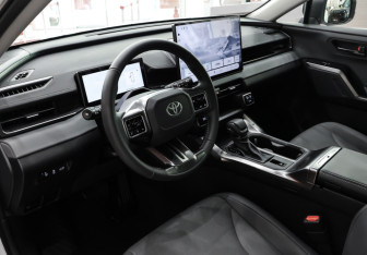 Новый Toyota RAV4 2026 (15 фото)