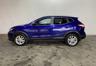 Подержанный автомобиль Nissan Qashqai 2016 года (8 фото)