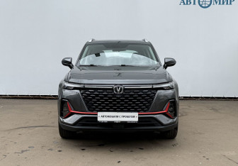 Подержанный автомобиль Changan CS35PLUS 2022 года (2 фото)