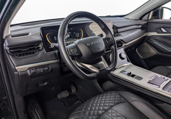 Подержанный автомобиль Exeed TXL 2022 года (15 фото)
