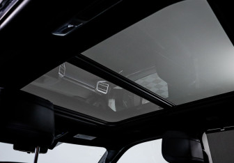 Подержанный автомобиль Toyota Sequoia 2023 года (18 фото)