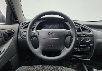 Подержанный автомобиль ЗАЗ Chance Sedan 2010 года (12 фото)