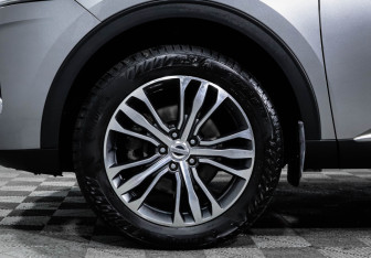 Подержанный автомобиль Haval F7 2021 года (15 фото)