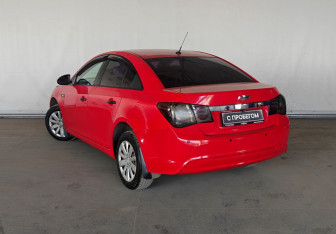 Подержанный автомобиль Chevrolet Cruze Sedan 2013 года (4 фото)