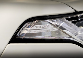 Подержанный автомобиль Volvo XC90 2021 года (26 фото)