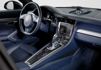 Подержанный автомобиль Porsche 911 Coupe 2013 года (9 фото)