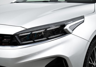 Подержанный автомобиль Kia Cerato Sedan 2022 года (7 фото)