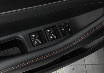 Подержанный автомобиль Changan UNI-K 2023 года (28 фото)