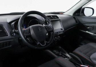 Подержанный автомобиль Mitsubishi ASX 2020 года (8 фото)