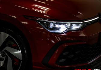 Подержанный автомобиль Volkswagen Golf GTI Hatchback 2021 года (34 фото)