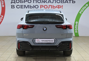 Подержанный автомобиль BMW X2 2024 года (5 фото)