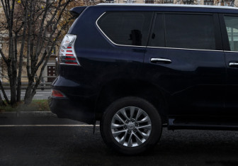 Подержанный автомобиль Lexus GX 2019 года (36 фото)