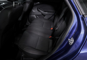 Подержанный автомобиль Ford Focus Hatchback 2017 года (10 фото)