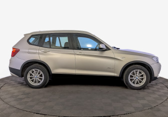 Подержанный автомобиль BMW X3 2013 года (4 фото)