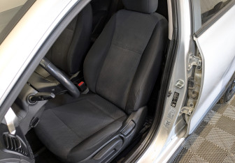 Подержанный автомобиль Kia Rio Hatchback 2021 года (18 фото)