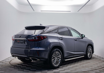 Подержанный автомобиль Lexus RX 2016 года (5 фото)