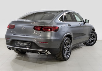Подержанный автомобиль Mercedes-Benz GLC Coupe 2021 года (5 фото)