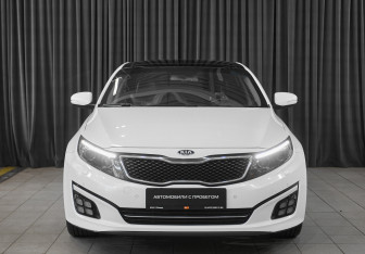Подержанный автомобиль Kia Optima Sedan 2015 года (2 фото)