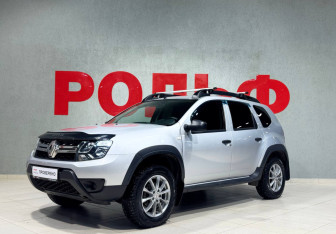 Подержанный автомобиль Renault Duster 2015 года (7 фото)