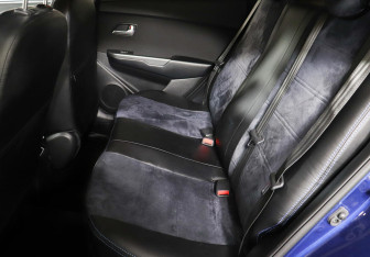 Подержанный автомобиль Kia Rio Sedan 2016 года (11 фото)