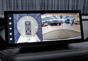 Подержанный автомобиль Geely Okavango 2024 года (21 фото)