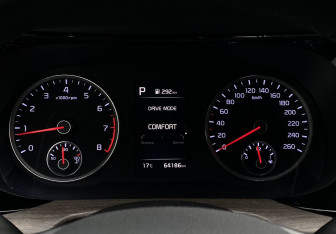 Подержанный автомобиль Kia K5 2021 года (31 фото)