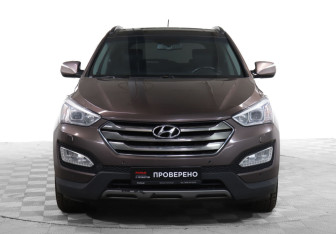 Подержанный автомобиль Hyundai Santa Fe 2013 года (2 фото)
