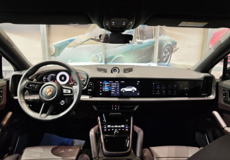 Новый Porsche Cayenne 2025 (5 фото)