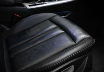 Подержанный автомобиль Audi A4 Sedan 2016 года (32 фото)