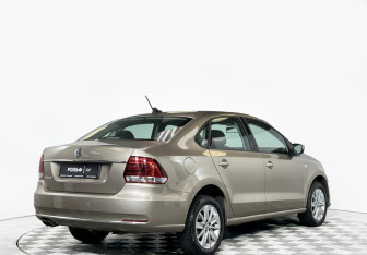 Подержанный автомобиль Volkswagen Polo Sedan 2018 года (5 фото)