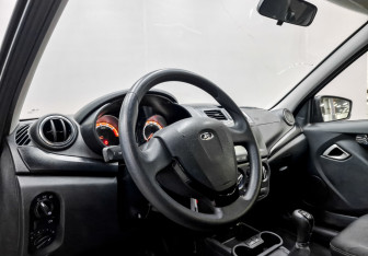 Подержанный автомобиль LADA (ВАЗ) Granta Wagon 2024 года (16 фото)